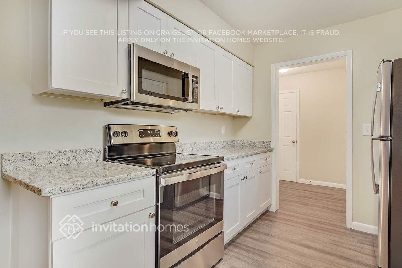 3420 Portersfield Rd - Photo 7 of 24