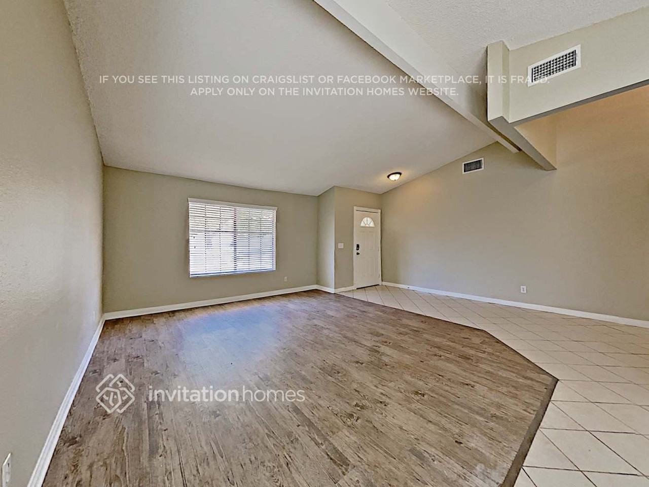 2308 Lone Pine St - Photo 4 of 13