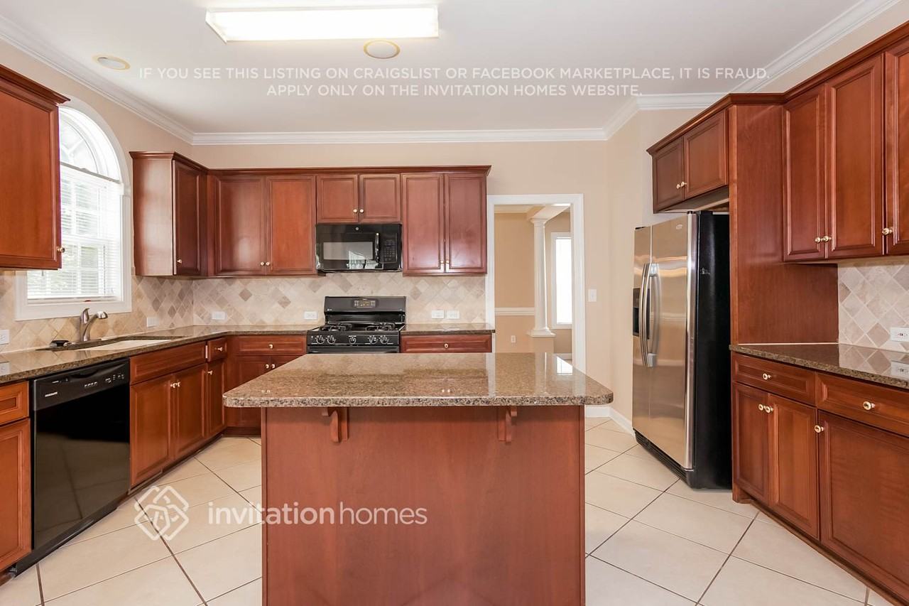 5925 Maple View Pl - Photo 6 of 20