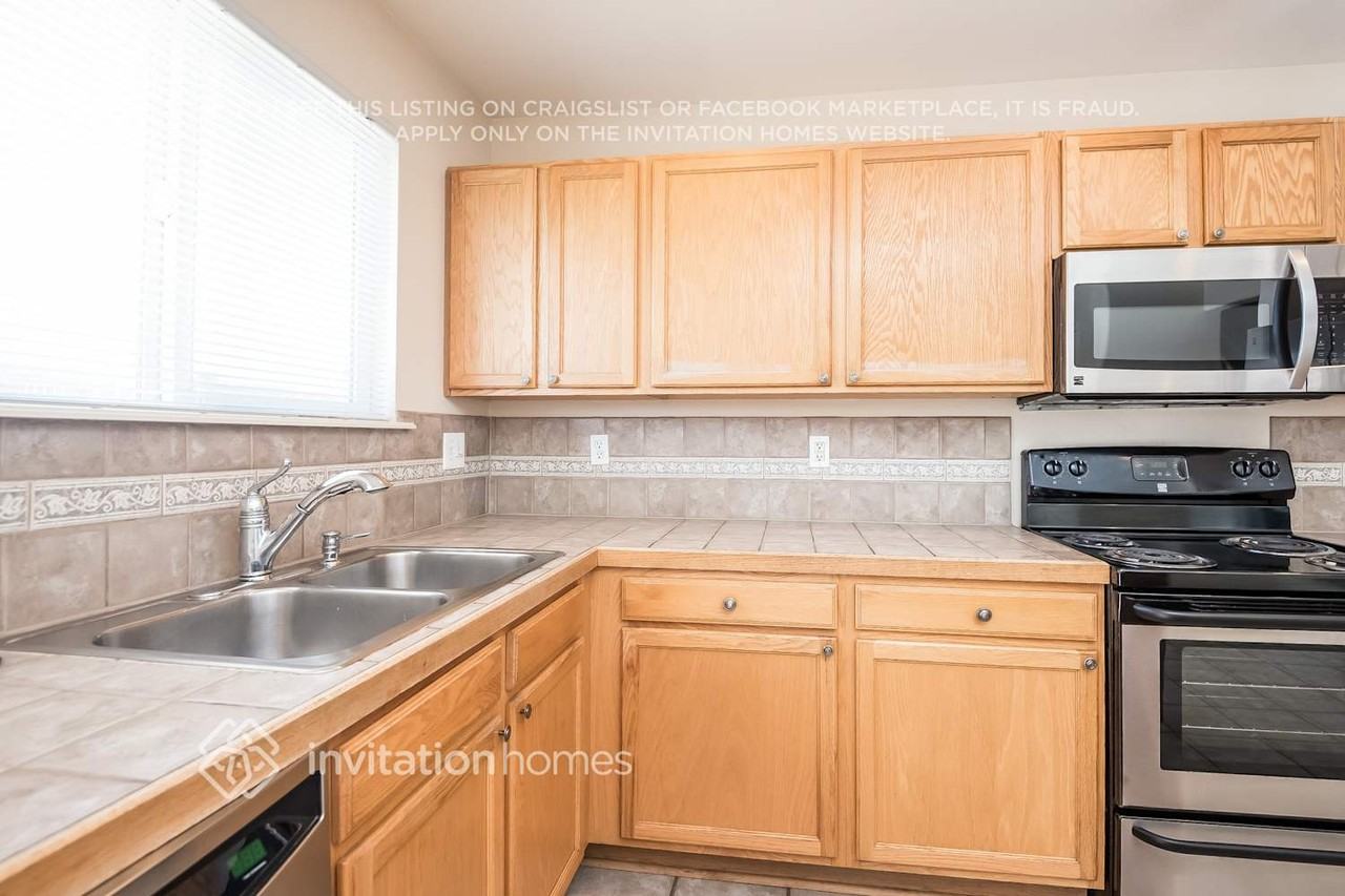 15130 E 116th Dr - Photo 7 of 21