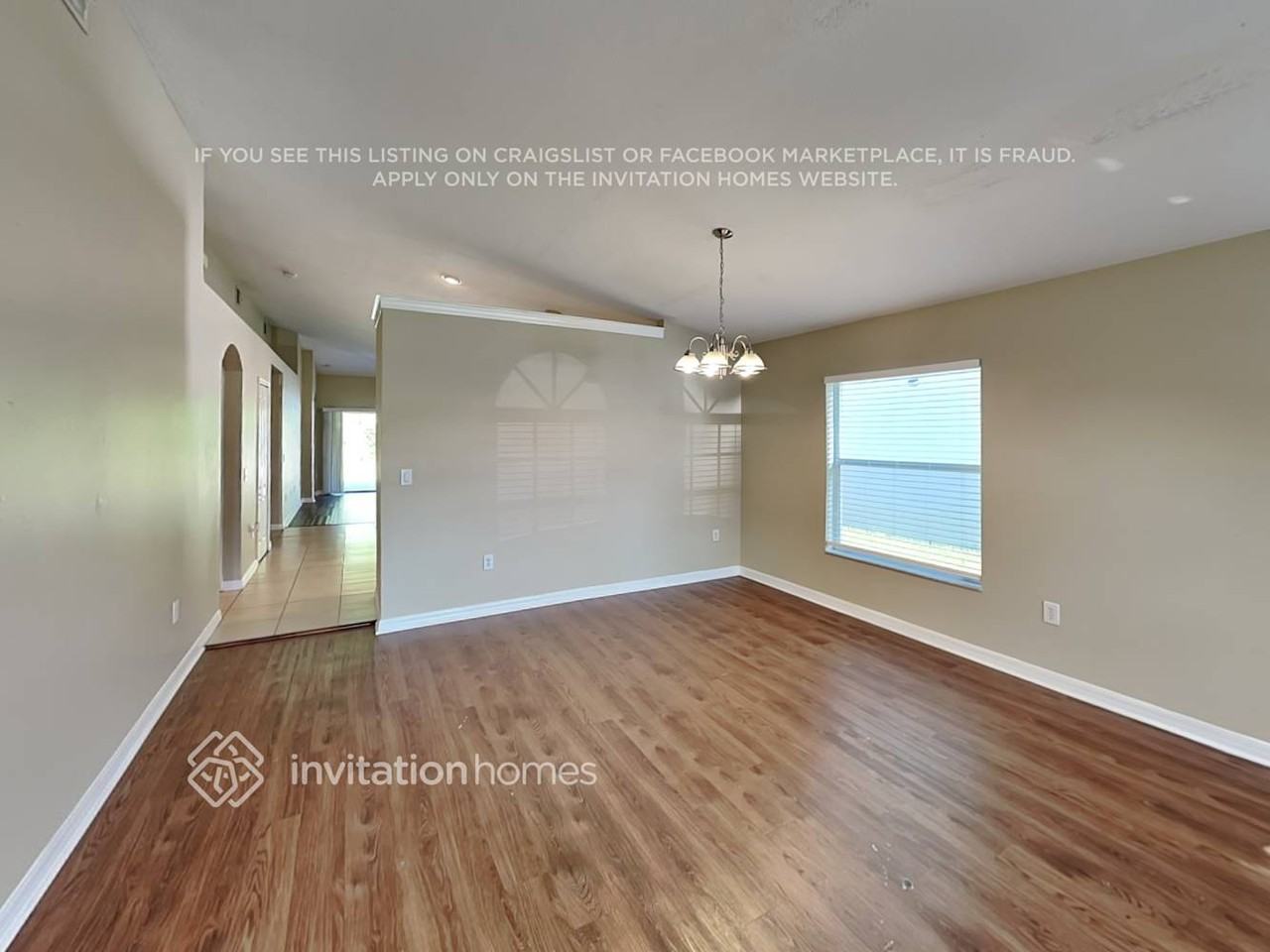 7511 Tower Bridge Dr - Photo 4 of 17