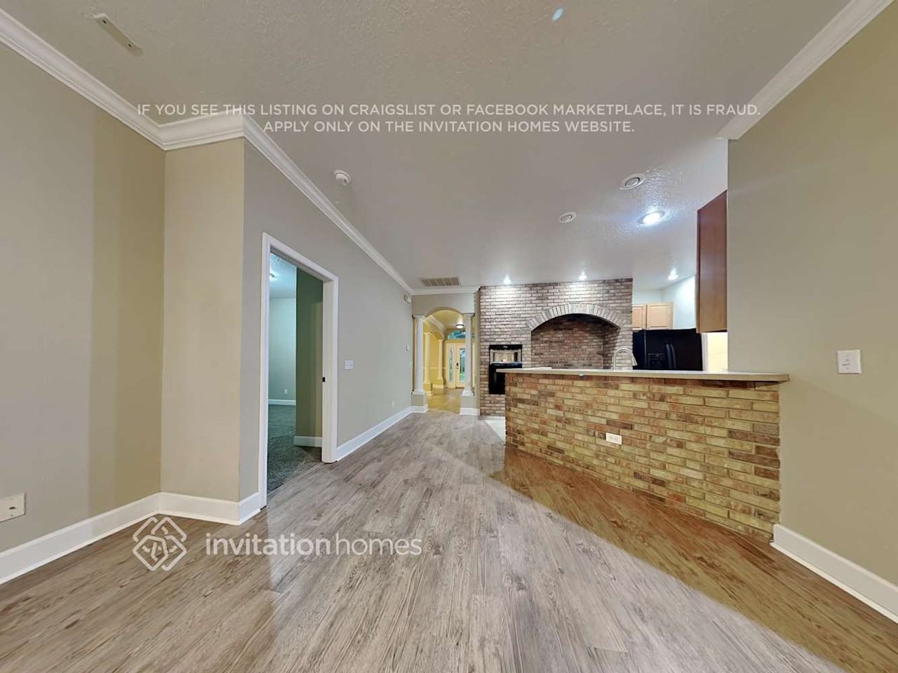 6311 Bridgecrest Dr - Photo 4 of 21