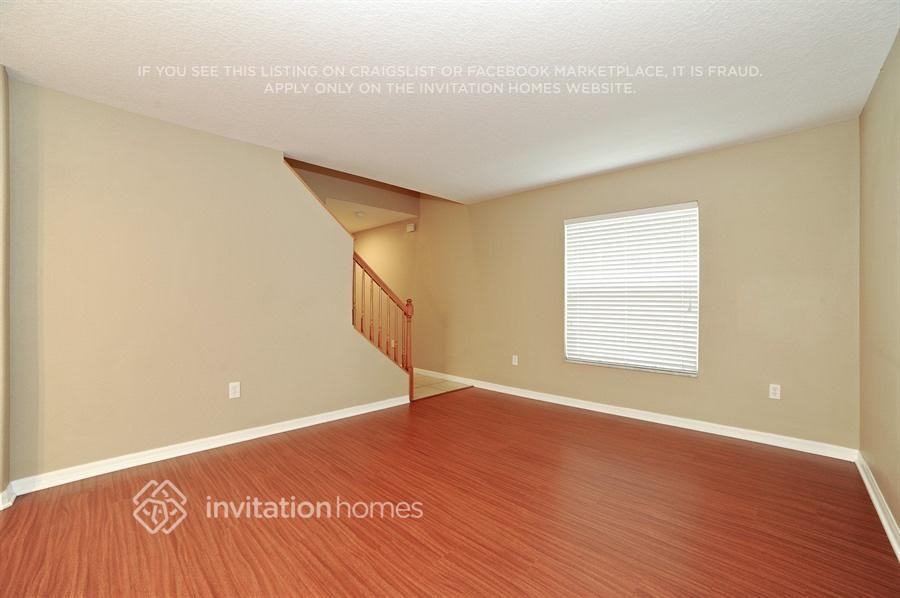 3328 Thistledown Ln - Photo 2 of 21