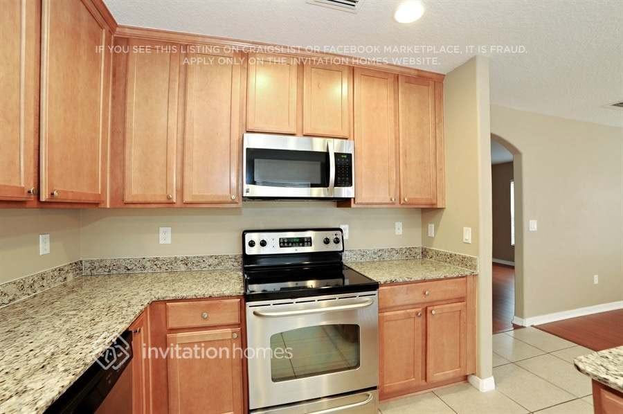 3328 Thistledown Ln - Photo 7 of 21