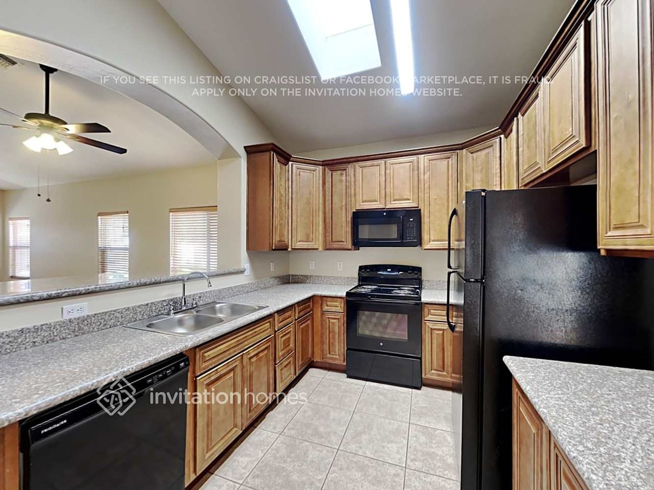 11034 W Granada Rd - Photo 5 of 17