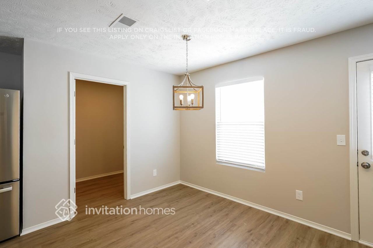 2857 Park Knoll Dr - Photo 6 of 15
