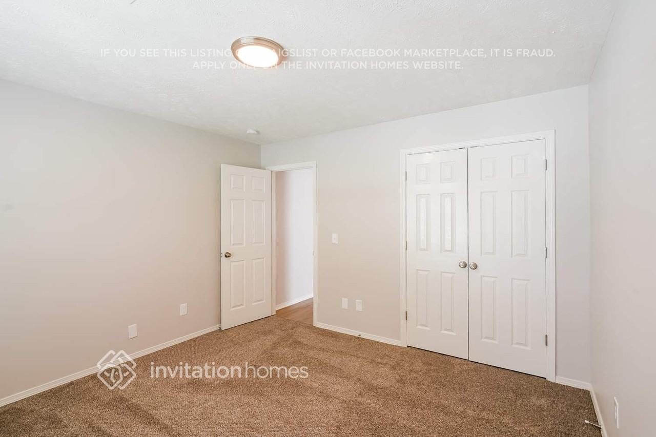 2857 Park Knoll Dr - Photo 7 of 15