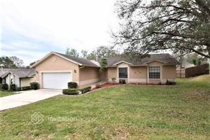 featured image of 15840 Bay Lakes Trl