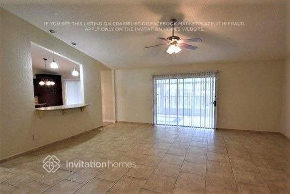 15840 Bay Lakes Trl - Photo 2 of 9