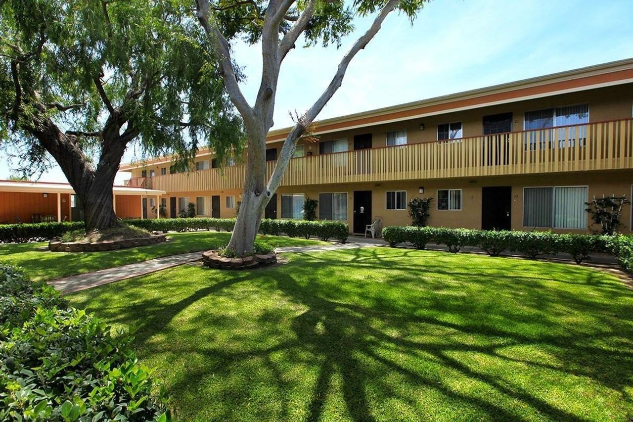 Village Green Apartment Homes - Photo 7 of 22