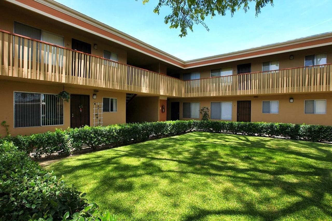 Village Green Apartment Homes - Photo 6 of 22