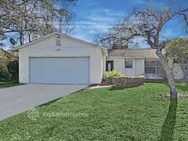 featured image of 1567 Naples Cir
