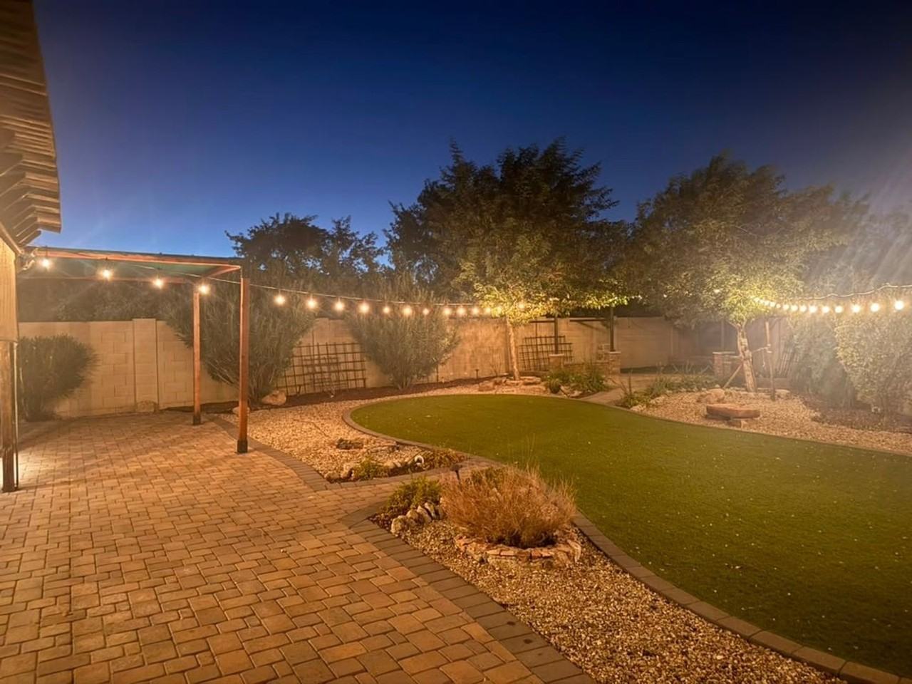 7905 S 25th Pl - Photo 2 of 37