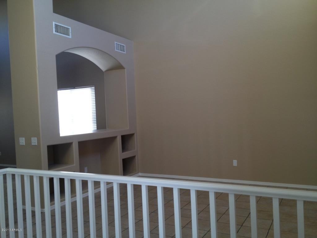 10457 E Obispo Ave - Photo 5 of 18