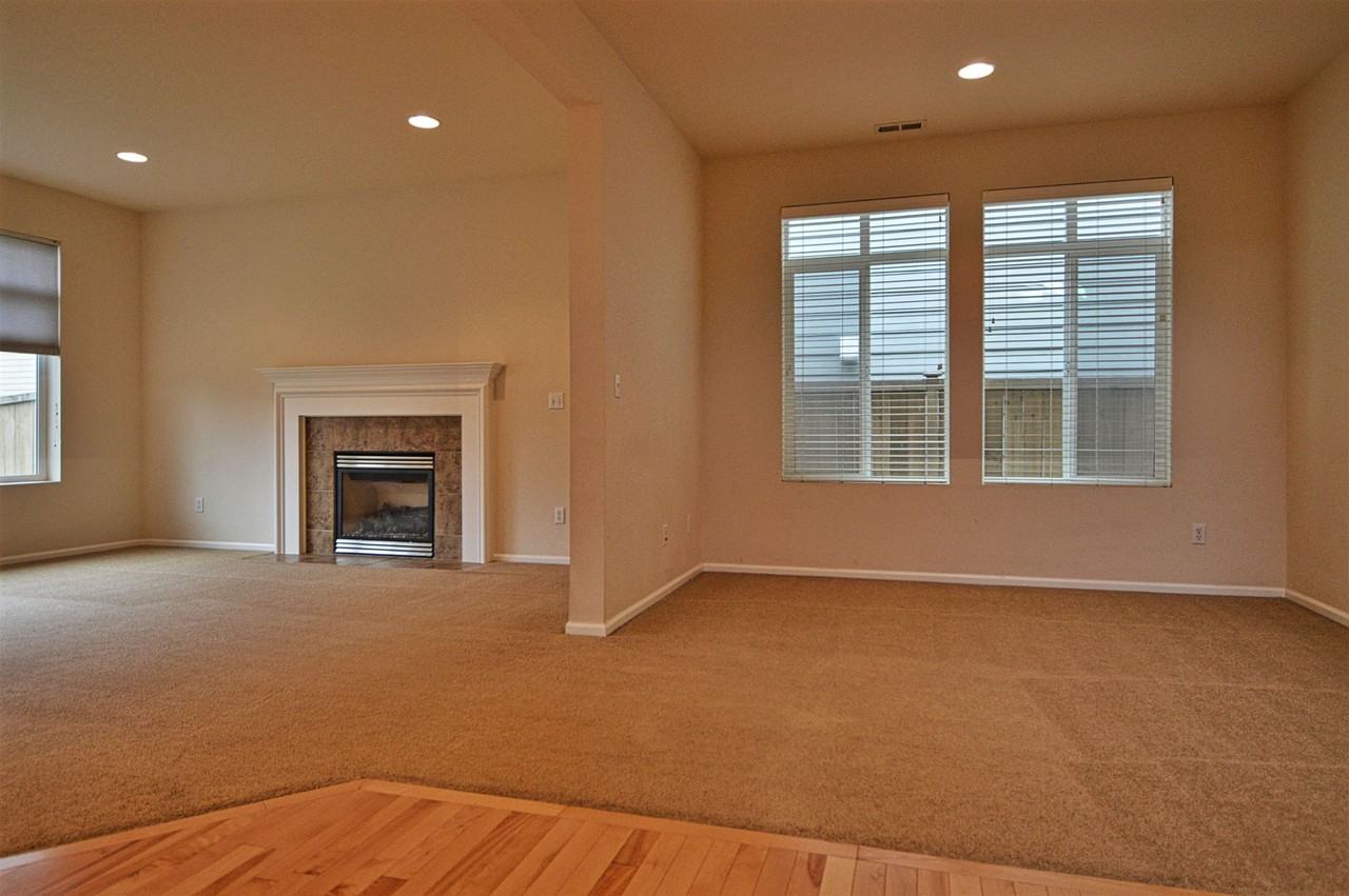 6253 40th St E - Photo 2 of 11