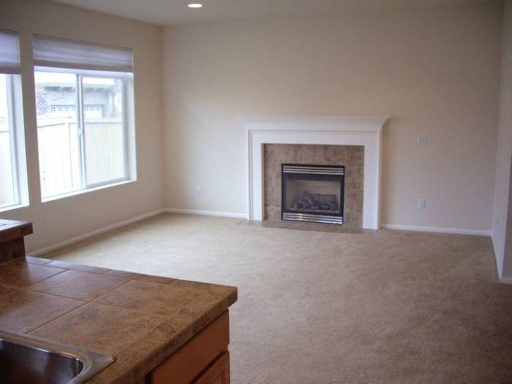 6253 40th St E - Photo 6 of 11