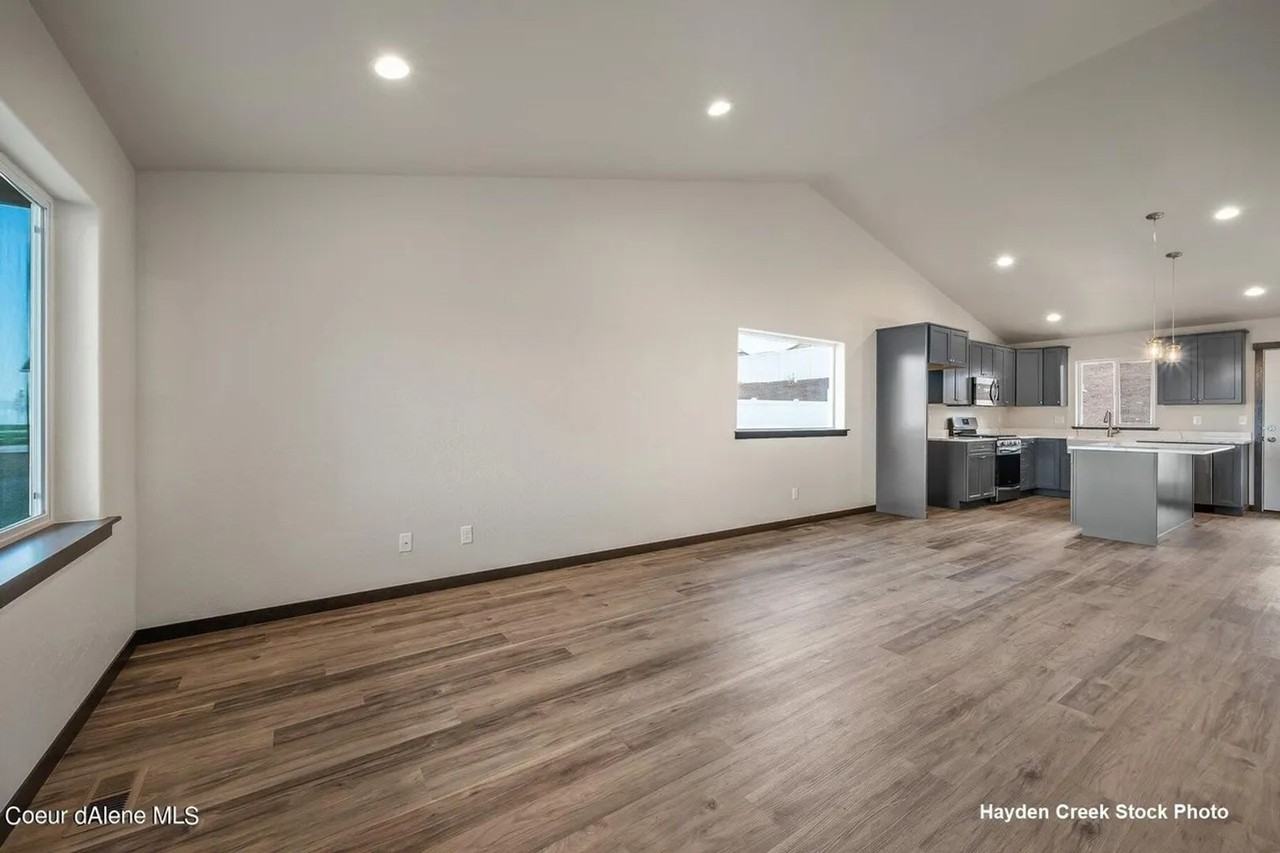 12714 Lattner St - Photo 7 of 25