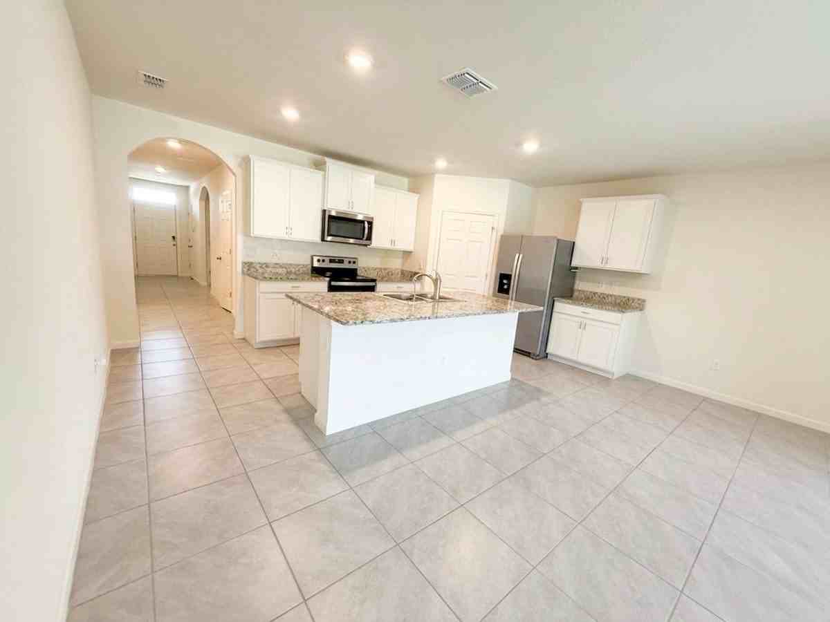 1518 Mineral Loop Dr Nw - Photo 2 of 33