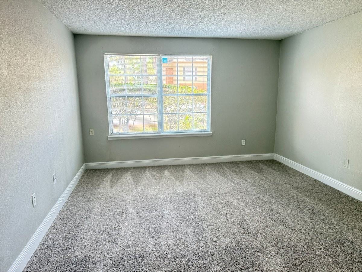 4022 Versailles Dr #C - Photo 6 of 15