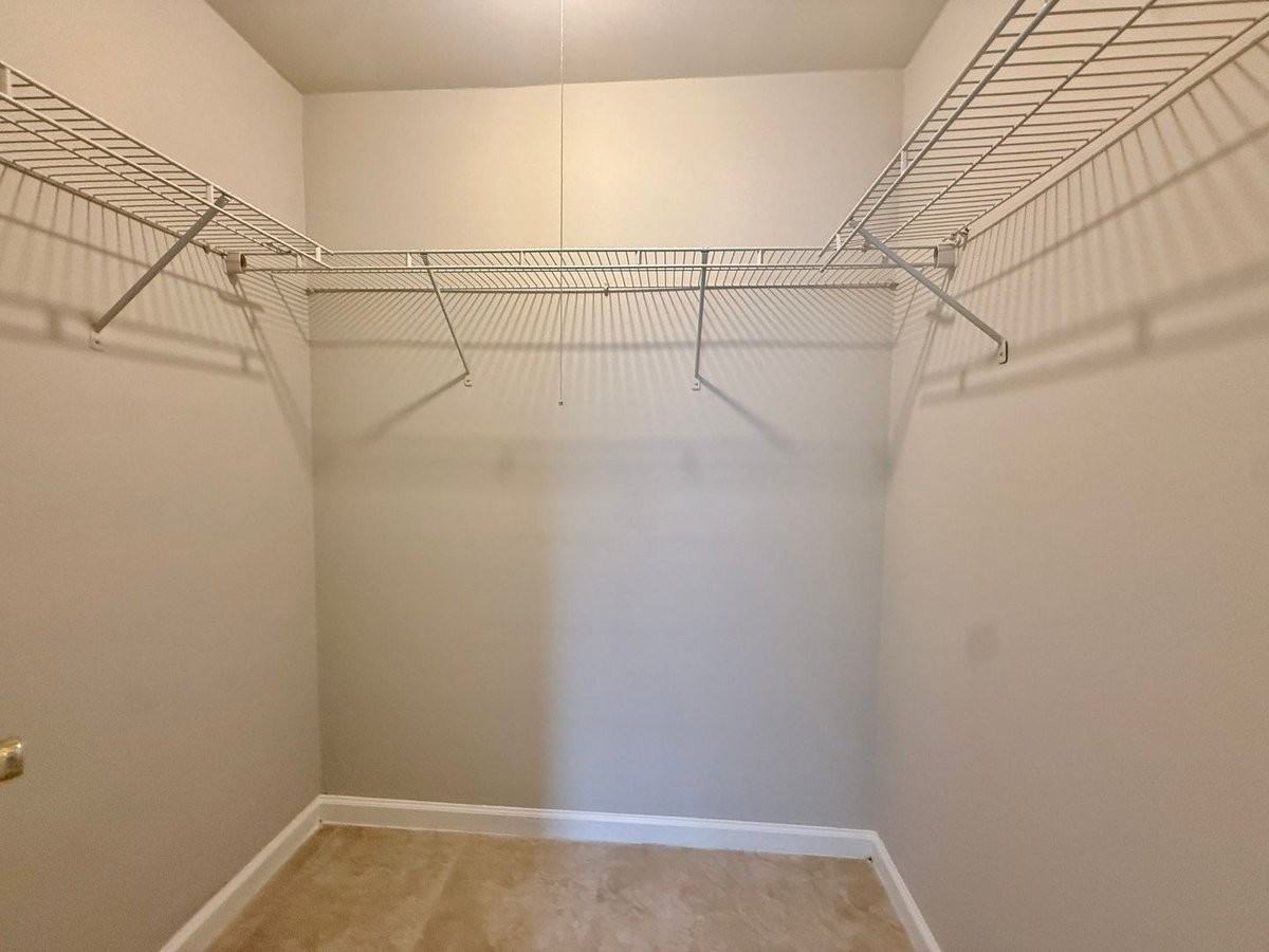 4117 S Semoran Blvd #22 - Photo 2 of 20