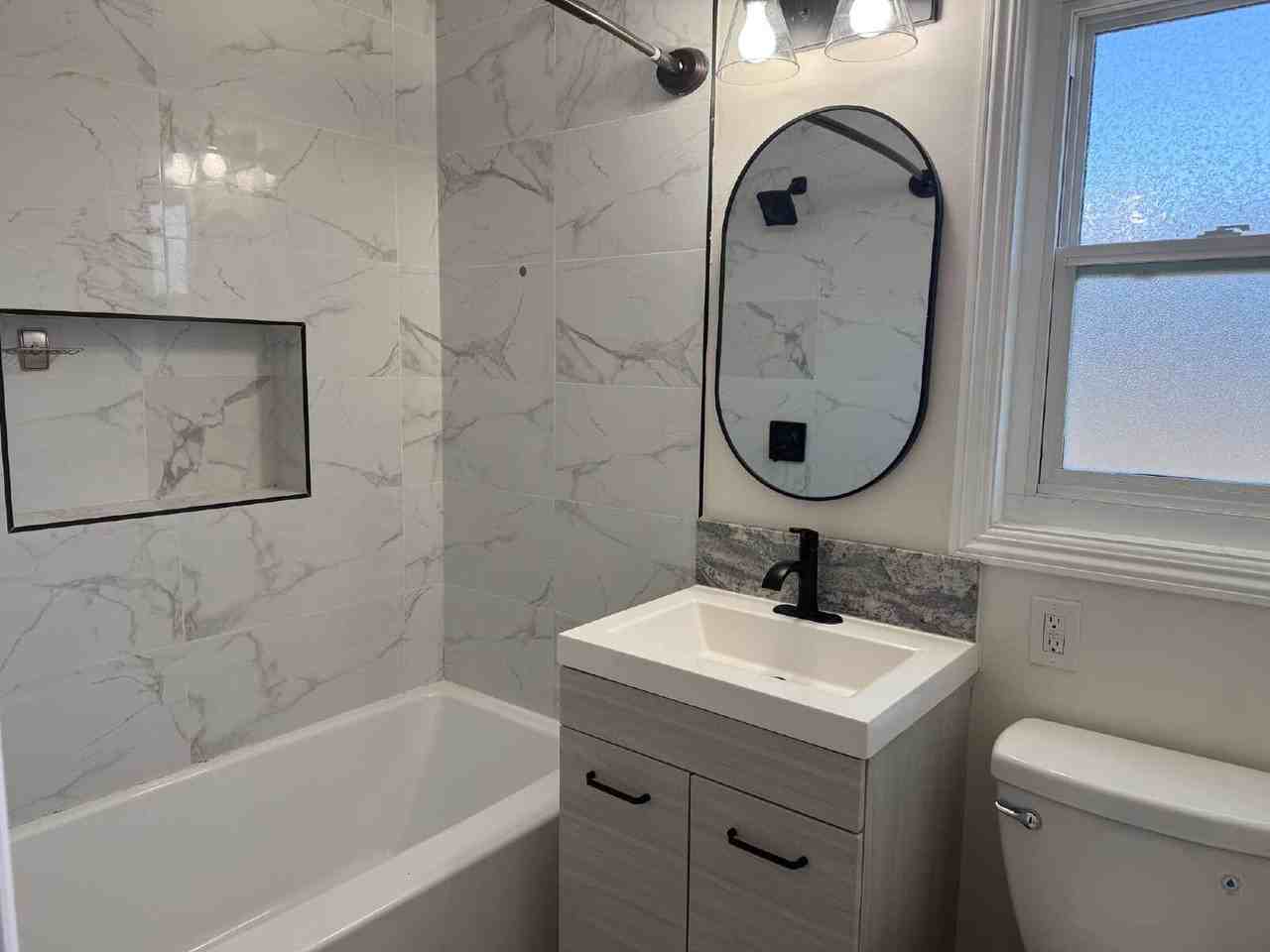 1749 Hester Ave #6 - Photo 5 of 6