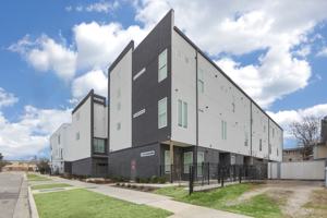 featured image of 4314 Roseland Ave #104