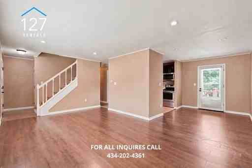 13 Avondale Dr - Photo 2 of 34