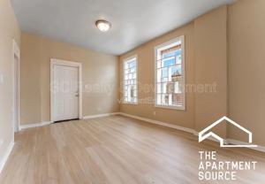 3328 W Chicago Ave #2R - Photo 1 of 1