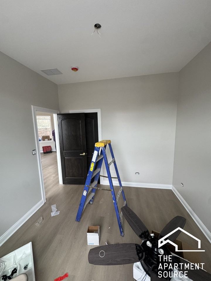 3602 W 26th St #2 - Photo 7 of 10