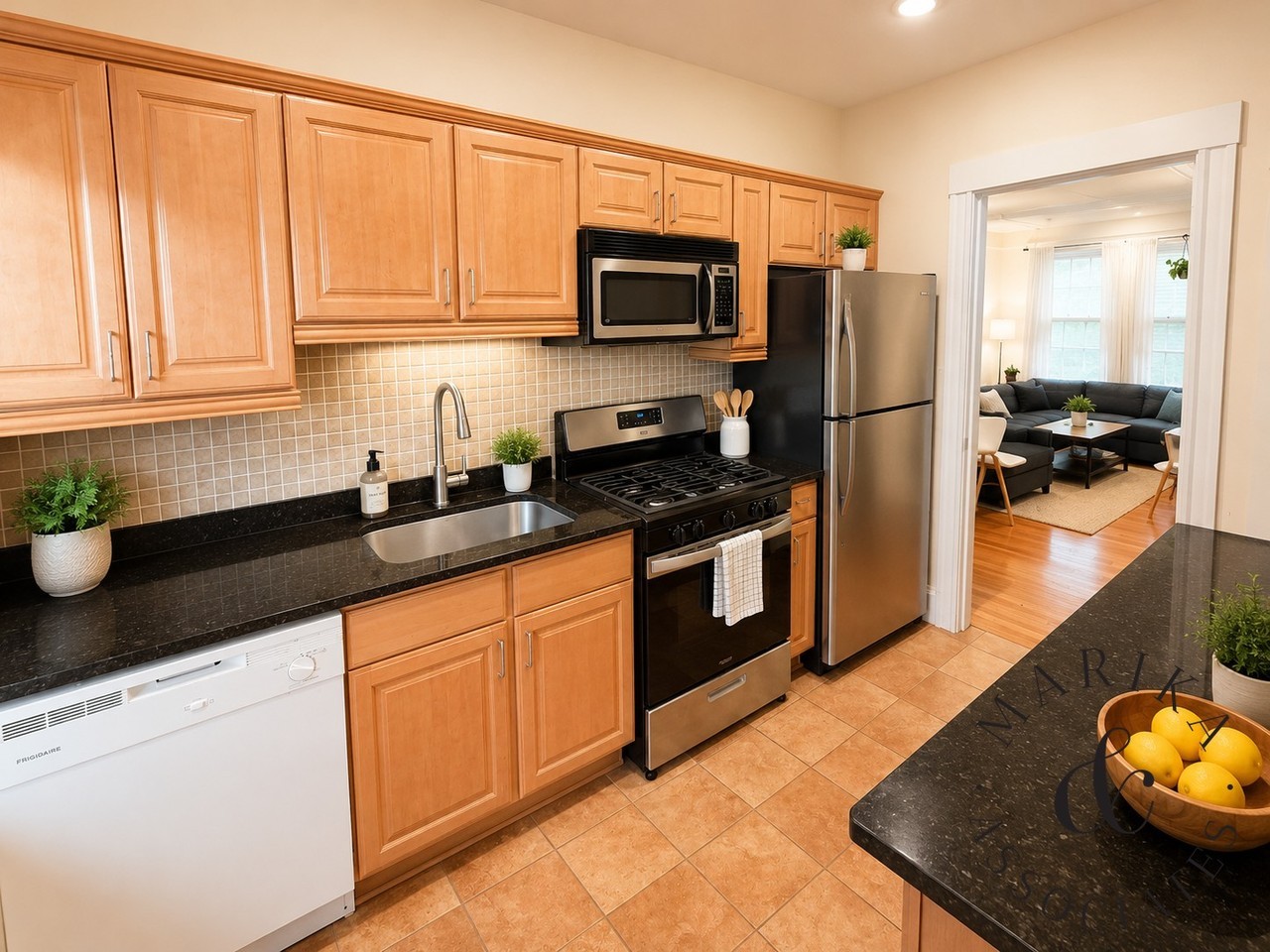 1742 Commonwealth Ave #3 - Photo 7 of 14