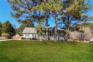 featured image of 171 Country Meadows Ct