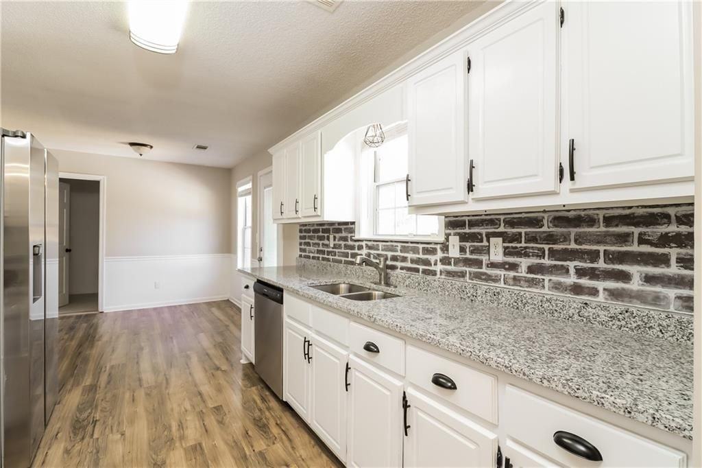 171 Country Meadows Ct - Photo 3 of 14