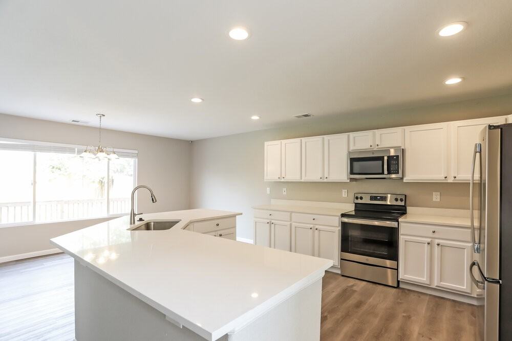 3905 Kirk St - Photo 6 of 17