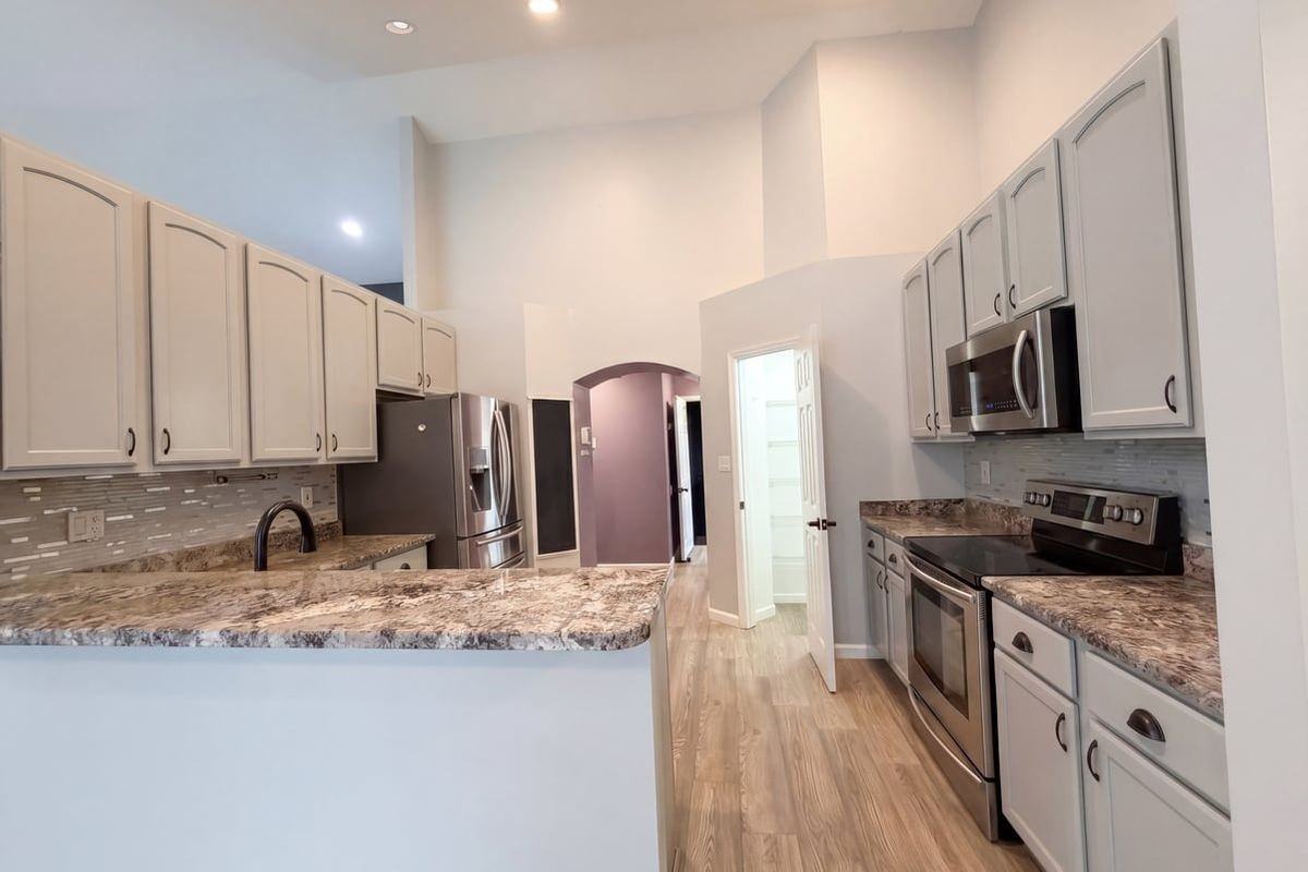 16802 Enderbush Ln - Photo 2 of 22