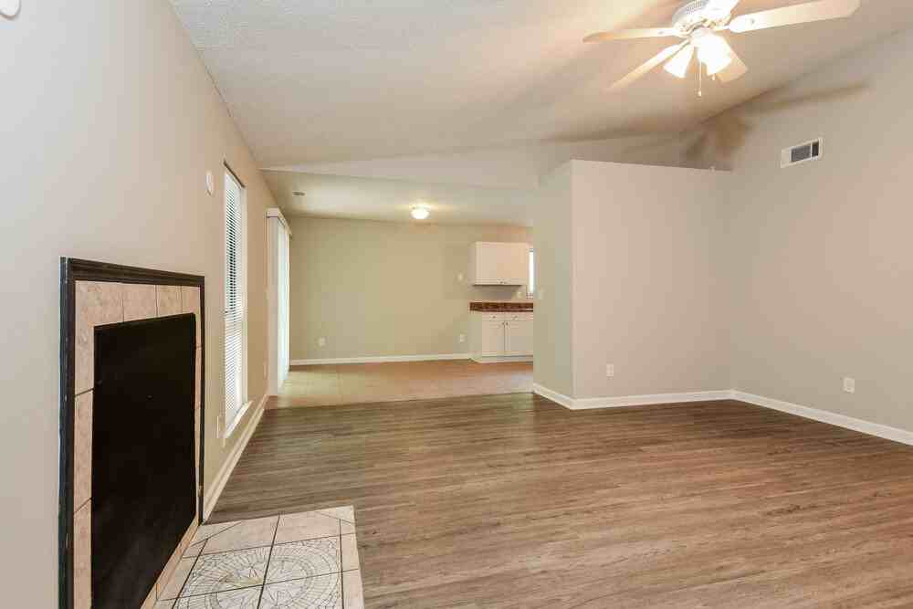 2735 Trotters Walk Trl - Photo 5 of 16