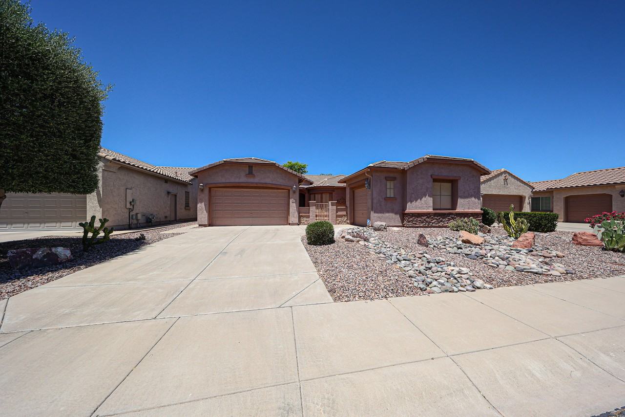 6290 W Admiral Way - Photo 3 of 48