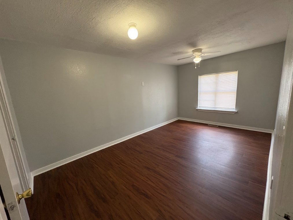 3236 Nw 34th St - Photo 7 of 20