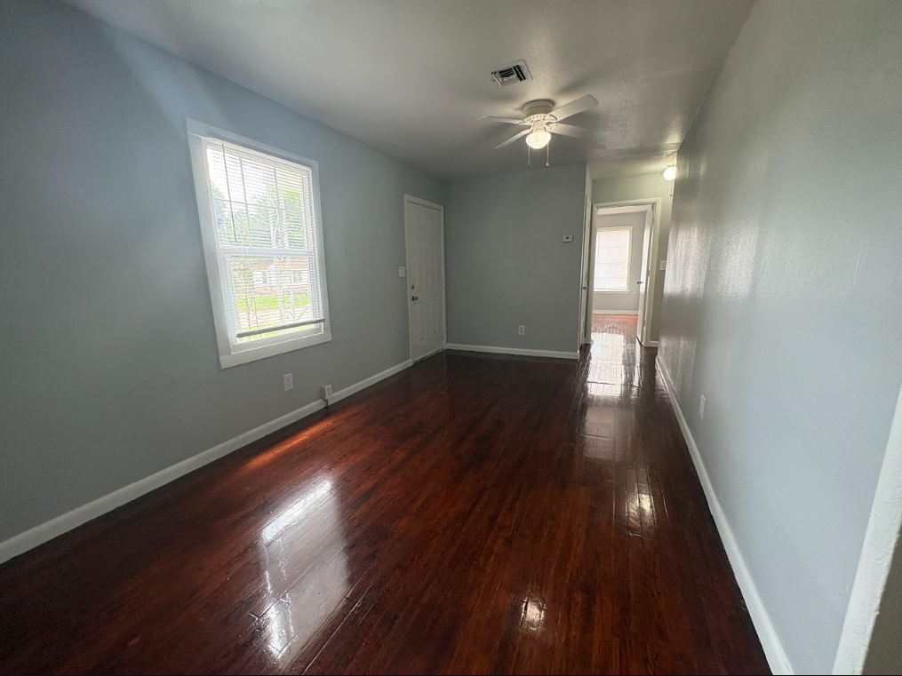 1421 N Standish Ave - Photo 3 of 18