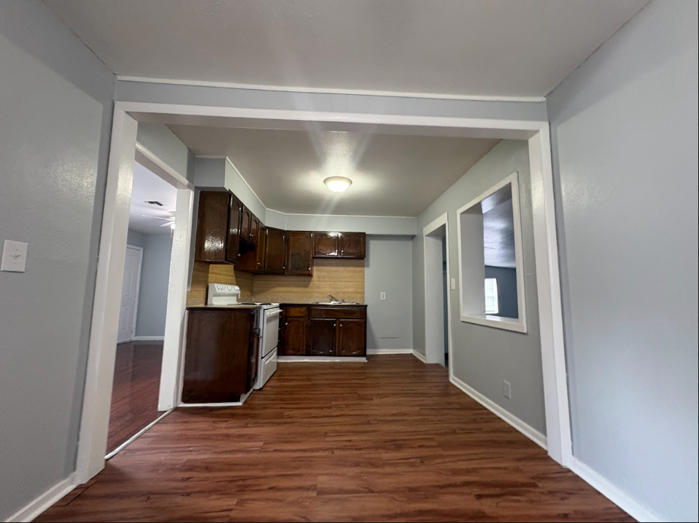 1421 N Standish Ave - Photo 6 of 18