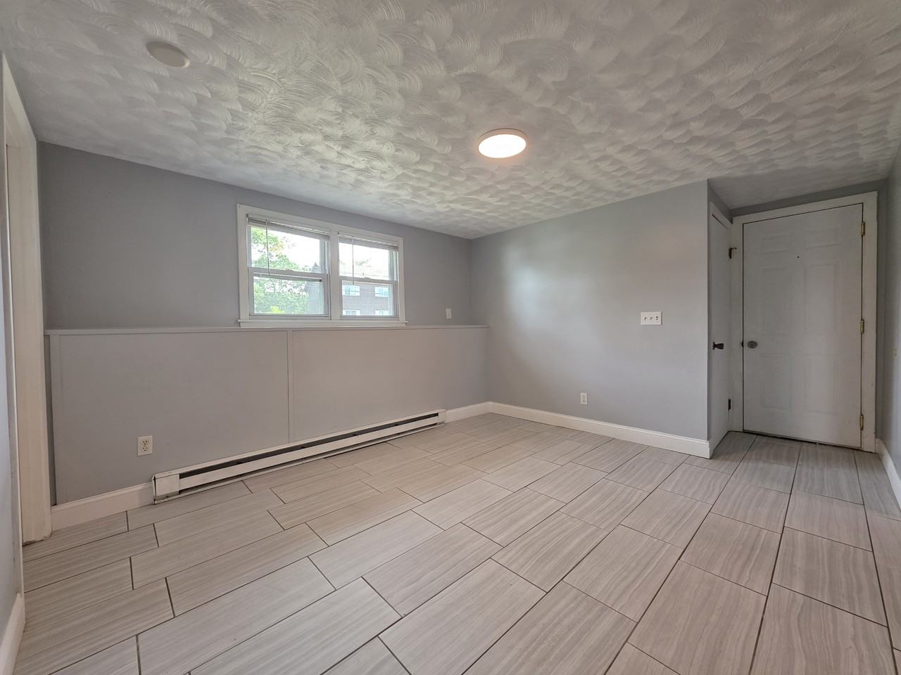 73-75 Newell St - Photo 4 of 12