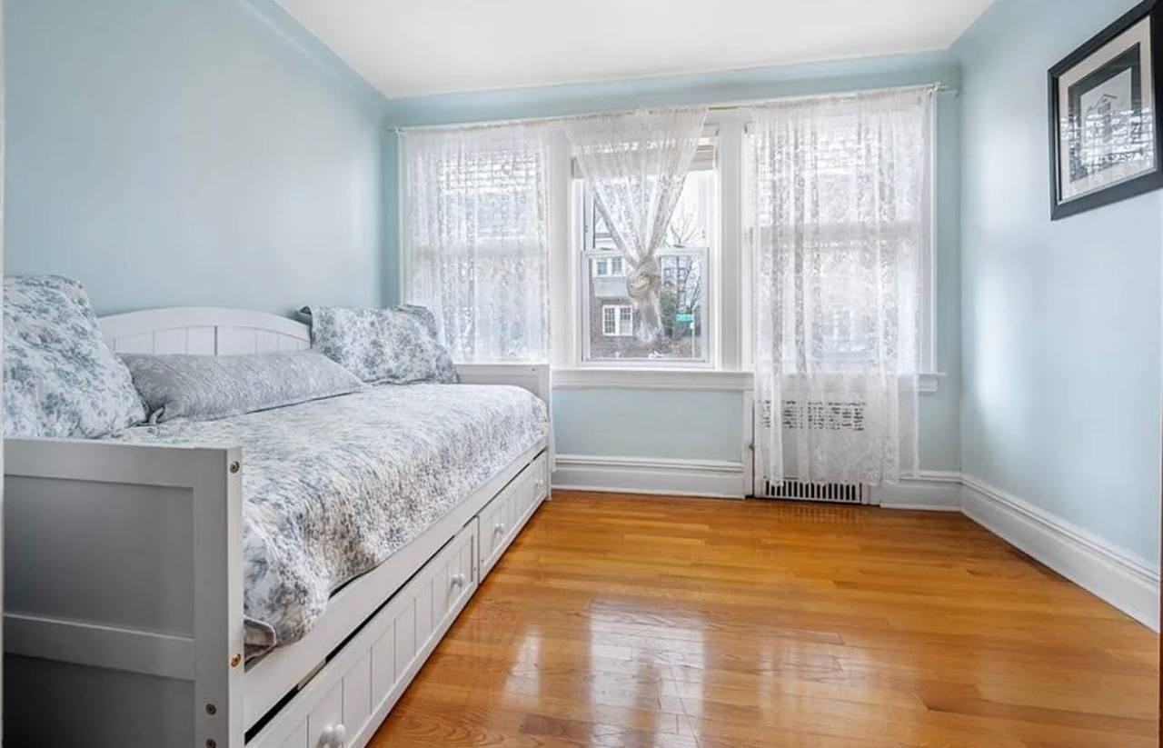 335 97th St - Photo 2 of 17