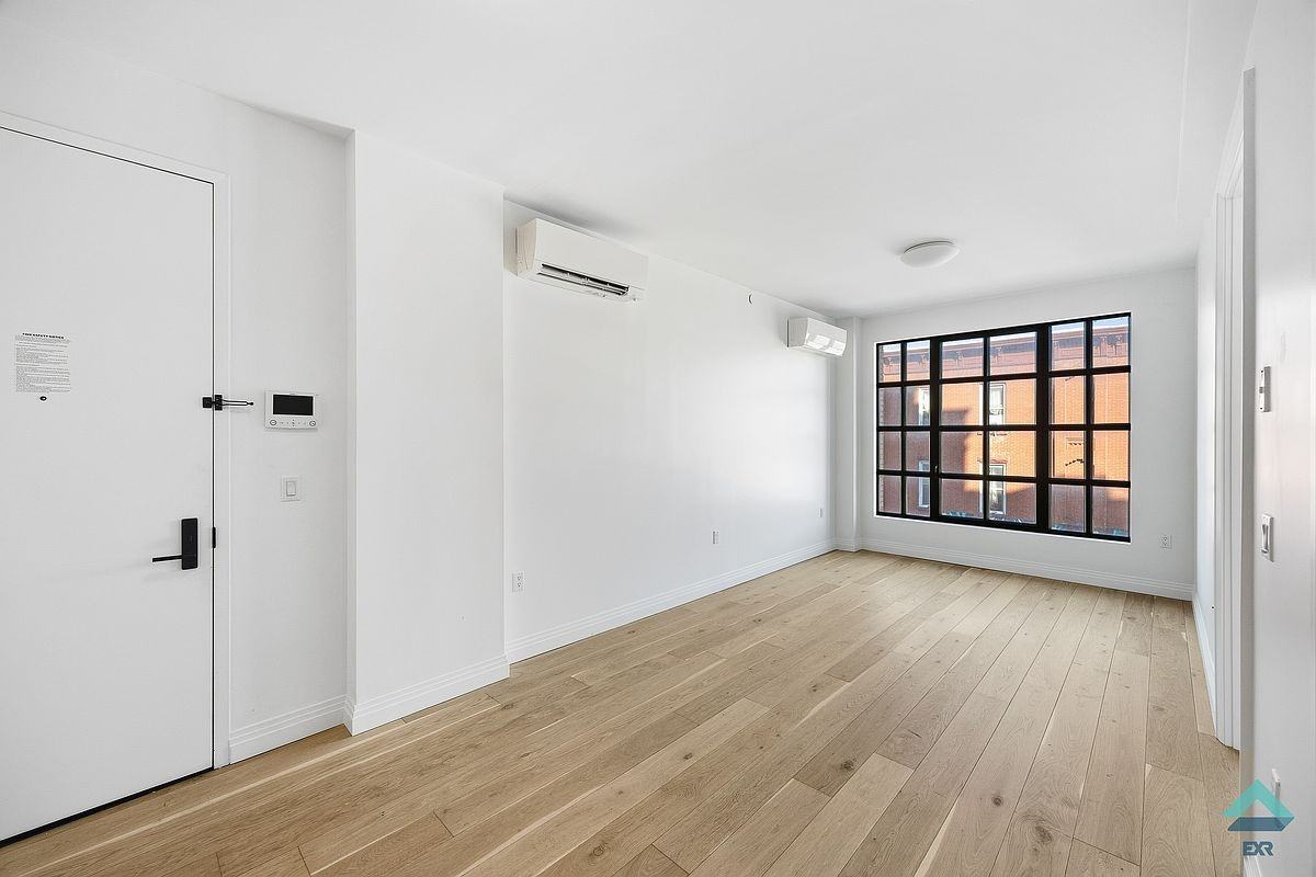 875 4th Ave - Photo 5 of 9