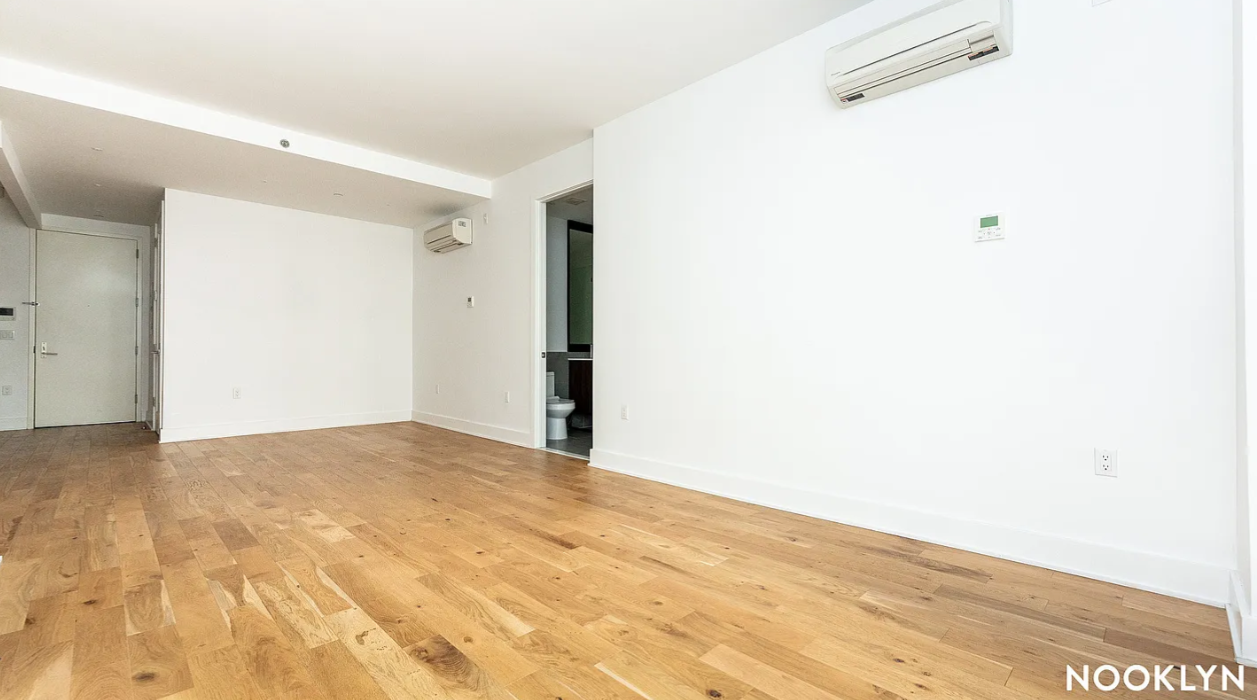 2201 Beverley Rd - Photo 5 of 7
