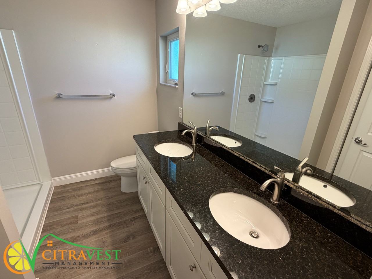 2495 W Landmark Dr - Photo 7 of 14