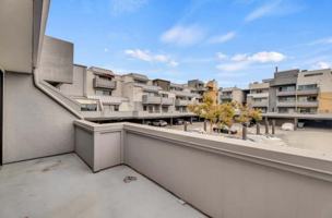 featured image of 7 Embarcadero