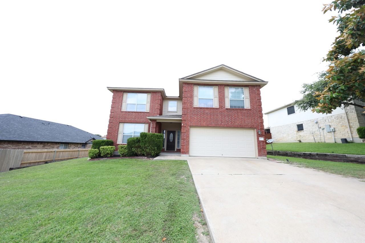 2203 Ryan Dr