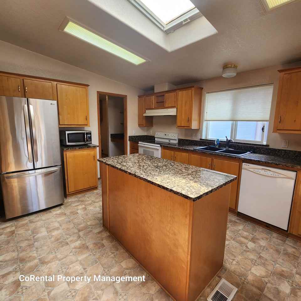17 E Nicklaus Ave - Photo 2 of 37