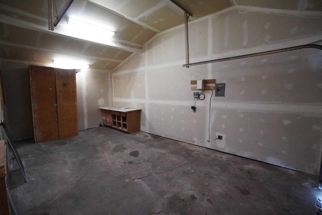 3903 Adams Ave - Photo 2 of 16