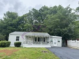 featured image of 703 Emmett Ave Nw