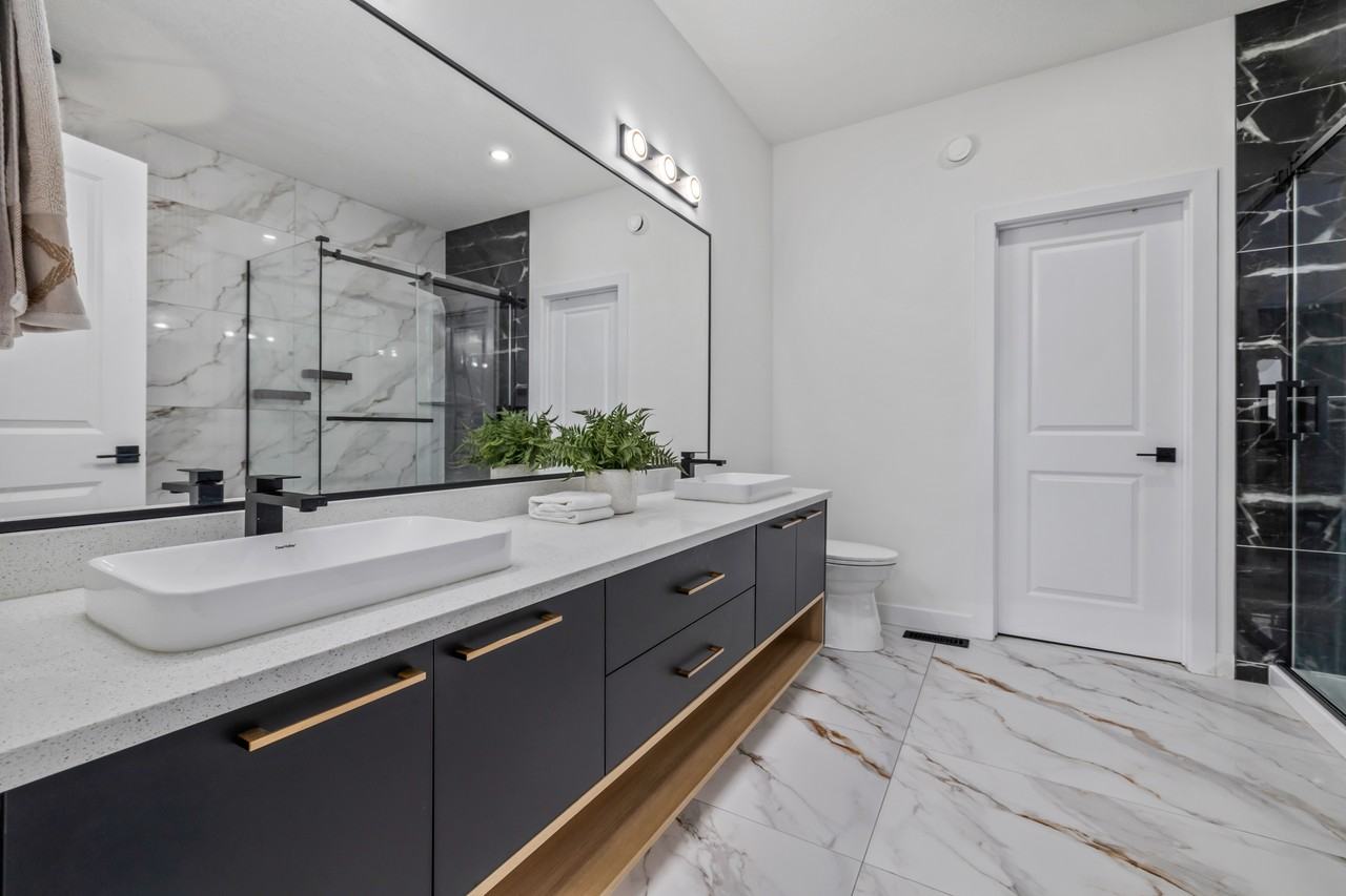 3616 Triomphe Blvd - Photo 6 of 44